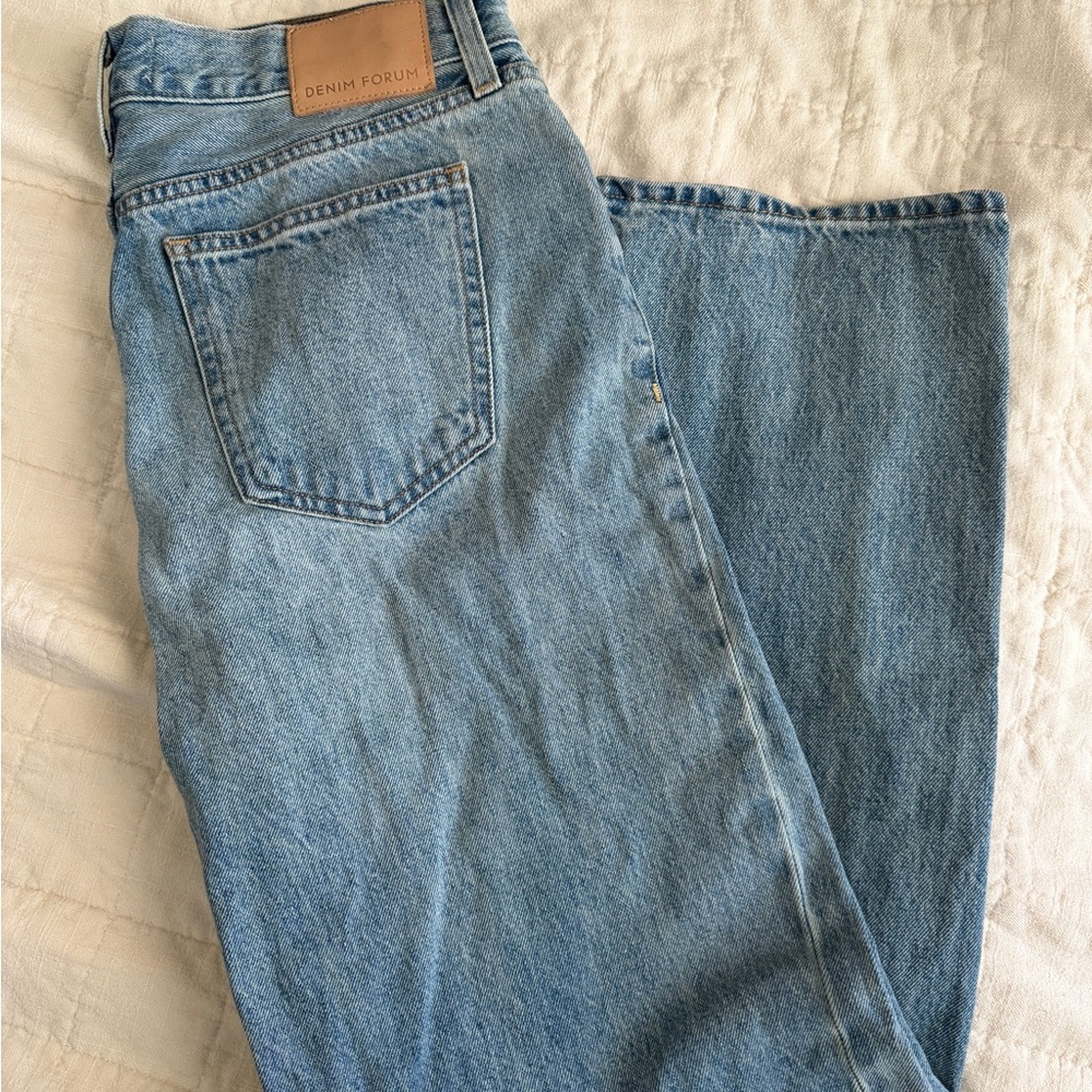 Aritzia Denim Forum Farrah Low Rise Jeans